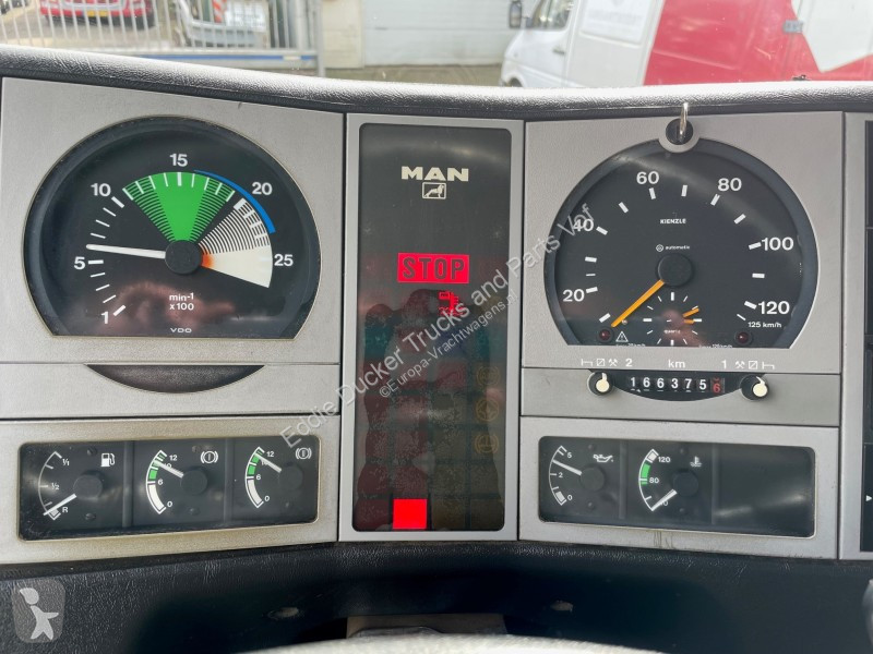 Camion MAN EURO 2 / STEEL SUSPENSION / MANUAL /...