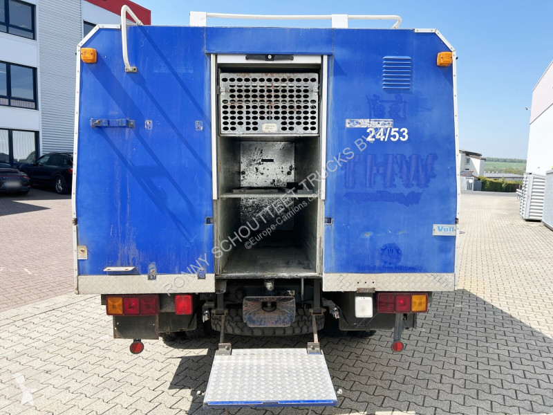 Vrachtwagen  90-16 AW 4x4 Doka 90-16 AW 4x4...