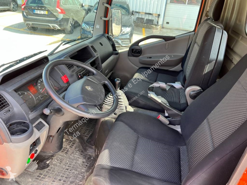 Camion Renault 4x2 F241