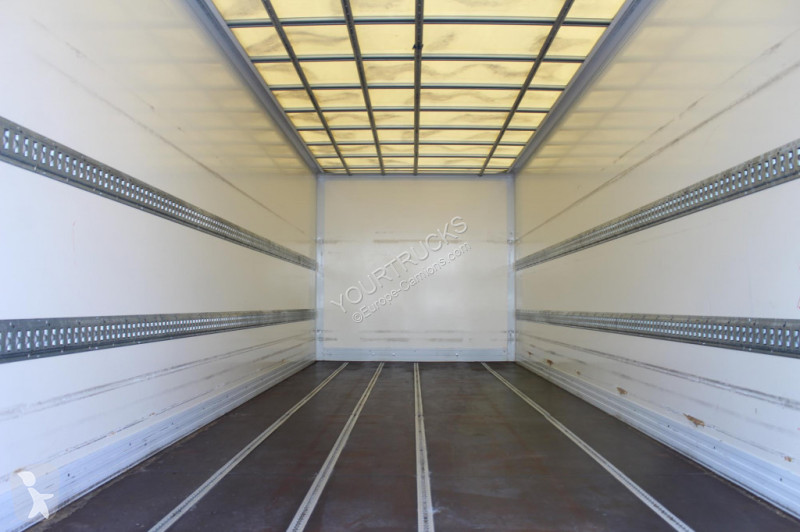 Camion Mercedes 1221 E6 Koffer Klima LDW...