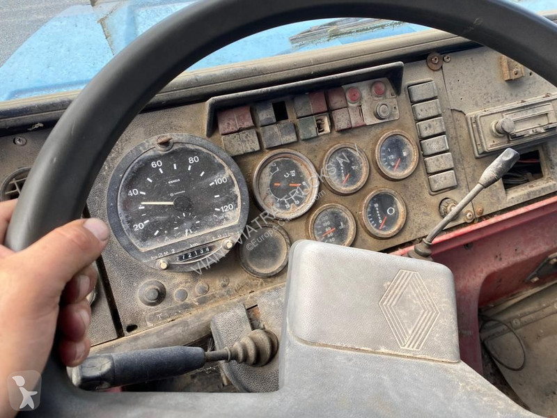 Kamion Renault C 260-26 6X4