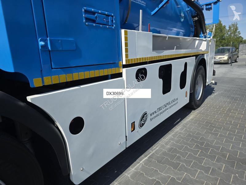 Камион Renault RIVARD HYDROCURE