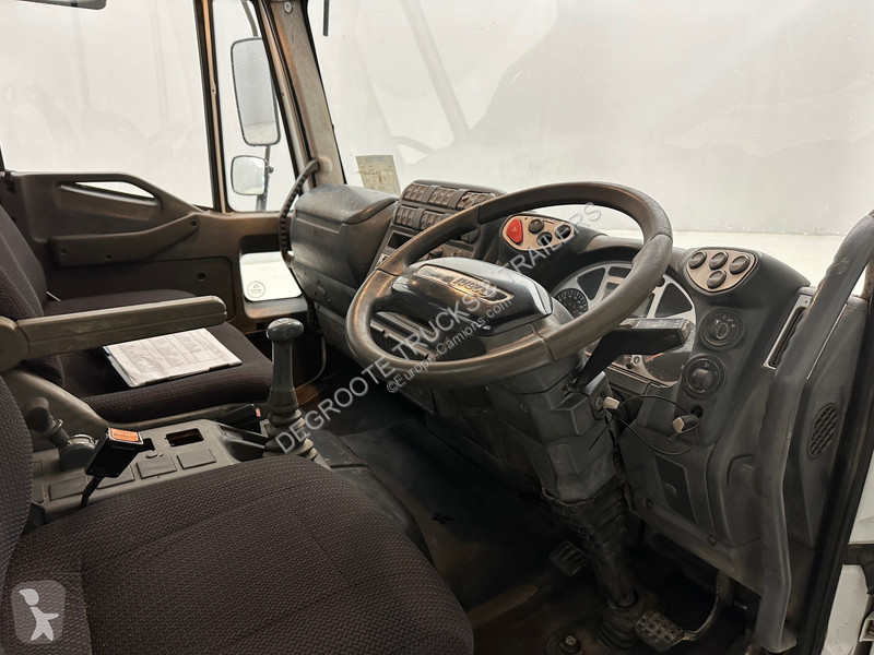 Iveco 75E17 - RHD Transporter
