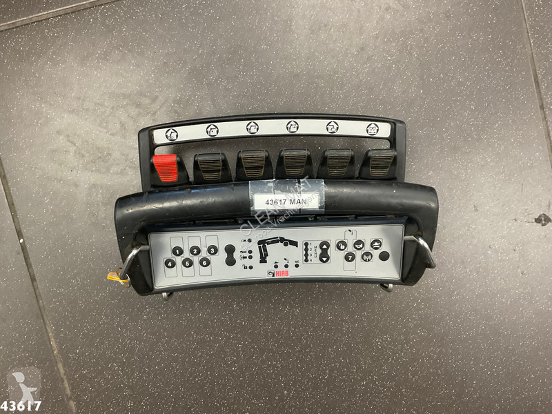 Kamion MAN 32.470 8x4 Euro 6 Hiab 22 Tonmeter...