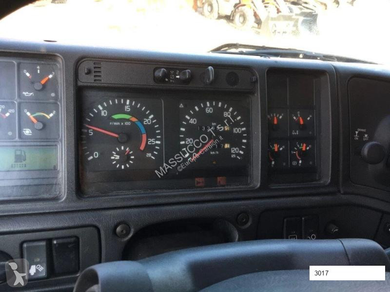 Camion Volvo -420