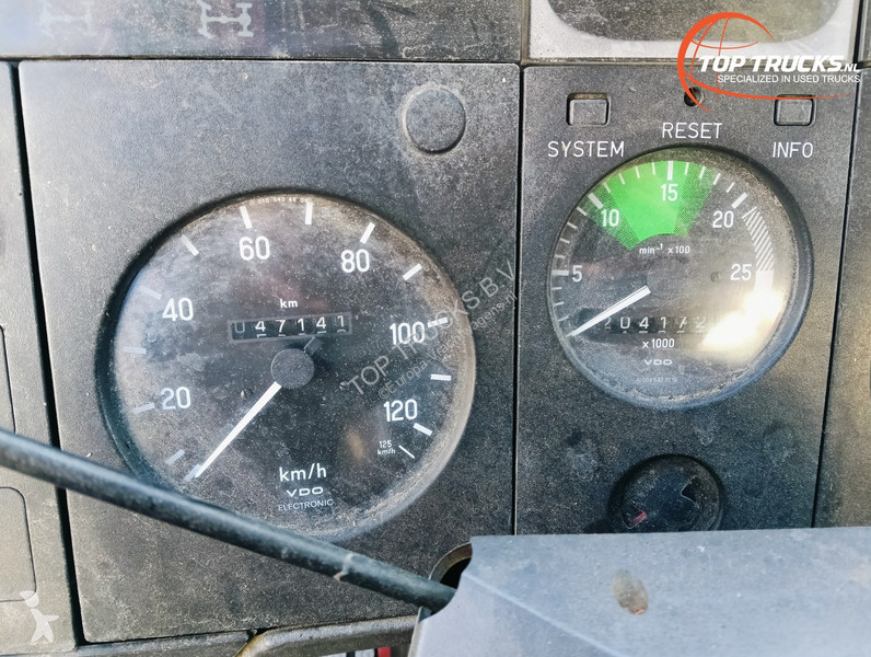 Camión Mercedes 4x4 -6.000 ltr tank, 450 Foam -...