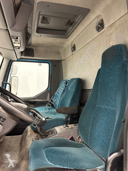 Camion DAF 12