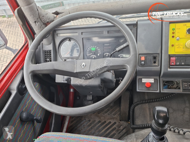 Kamion Renault G340 6x6- 8.500 ltr - 700 ltr...