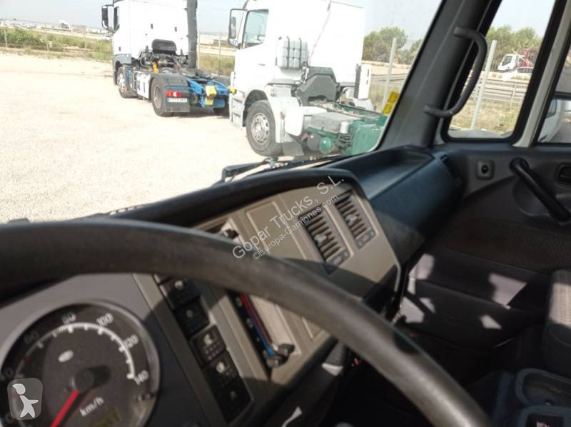 Camion Nissan