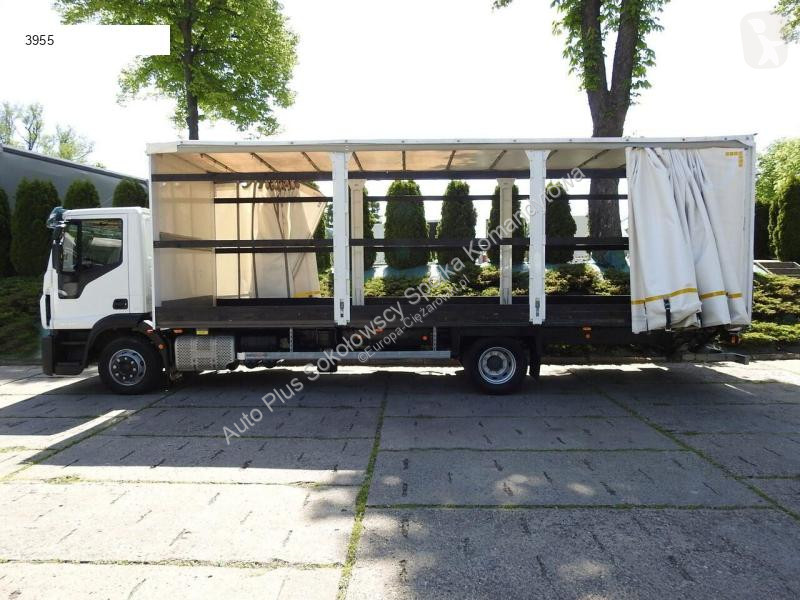 Kamion Iveco EUROCARGO 120 - 220 PLANDEKA WINDA...