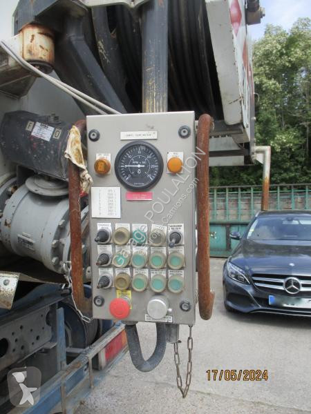 Vägmaskiner Renault HY0CUREUR cuve 6,8m3