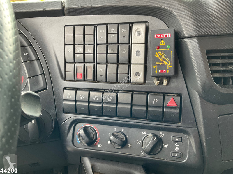 Vrachtwagen Iveco AD320S46Y Euro 6 Fassi 45...