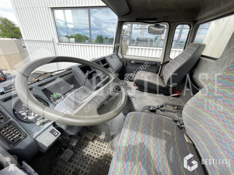 Camion Renault 140.13