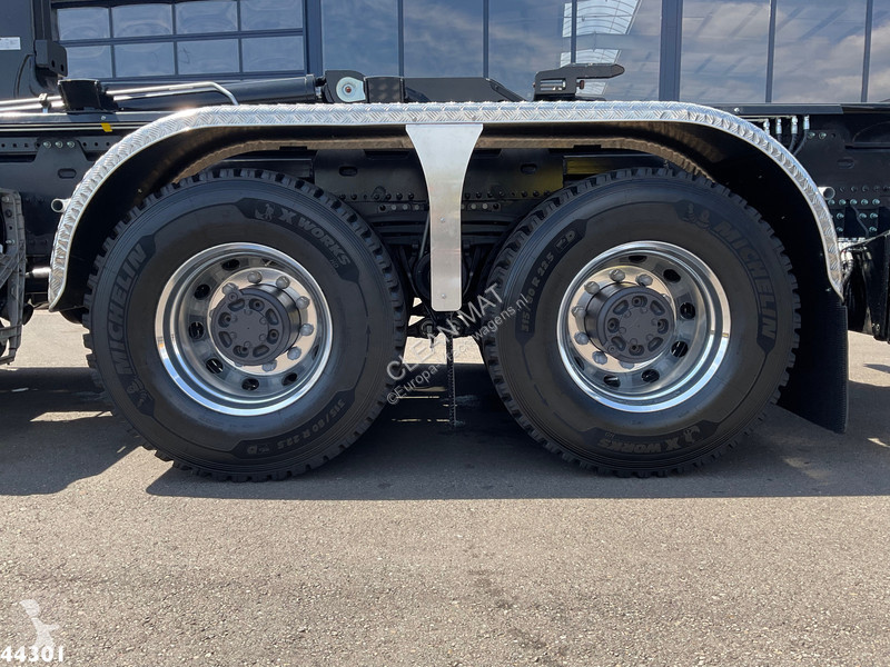 Camion Volvo 500 8x4 Euro 6 Hiab 65 Tonmeter...