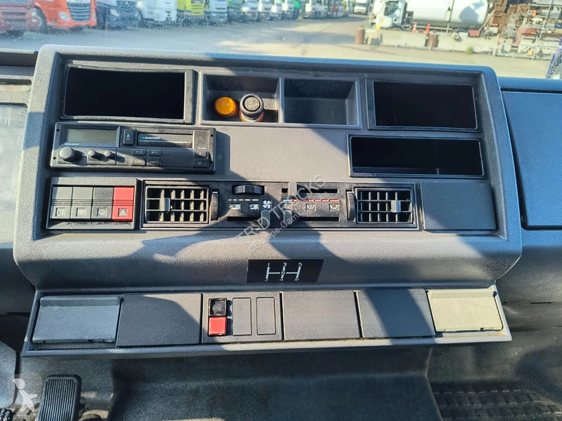 Camion Renault S135 - ONLY 54 400KM - SMALL...