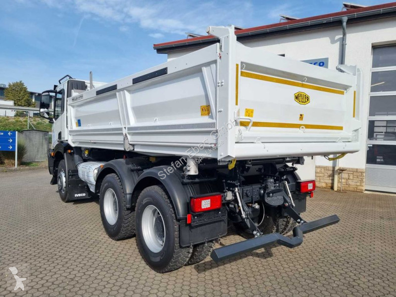 Kamion Iveco AD300X48Z HR OFF 6x4...