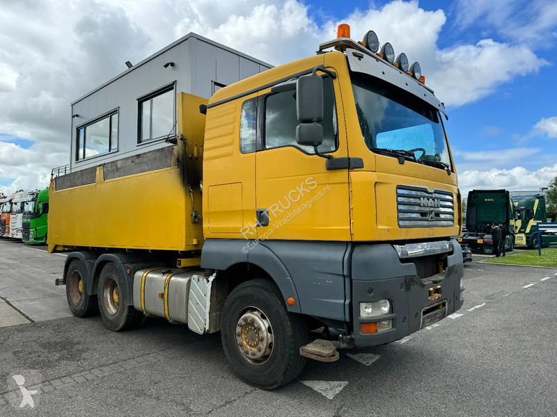 Kamion MAN 26.530 6X4 MANUAL 3 PEDALS TIPPER...