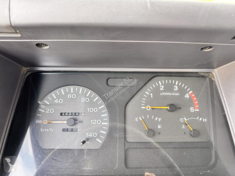 Camion Nissan E