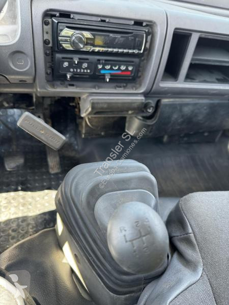 Camión Nissan E