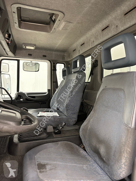 Camion Volvo FL
