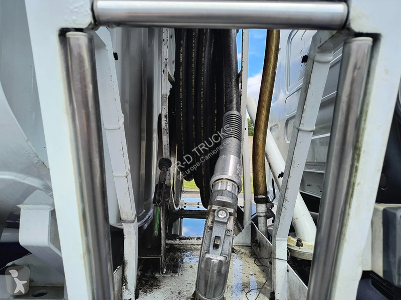 Camion Renault 310 DXI CARBURANT / FUEL 13500L...