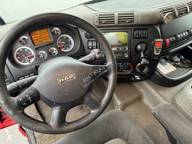 Kamion DAF 75310 4X2 + LAG HANGER DHOLLANDIA...