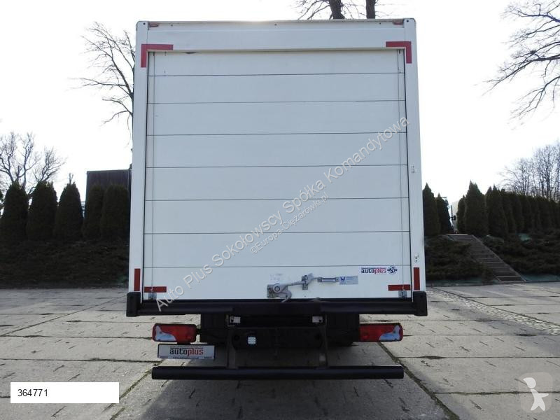 Camion MAN TGL 8.18 KONTENER 16 PALET TEMPOMAT...