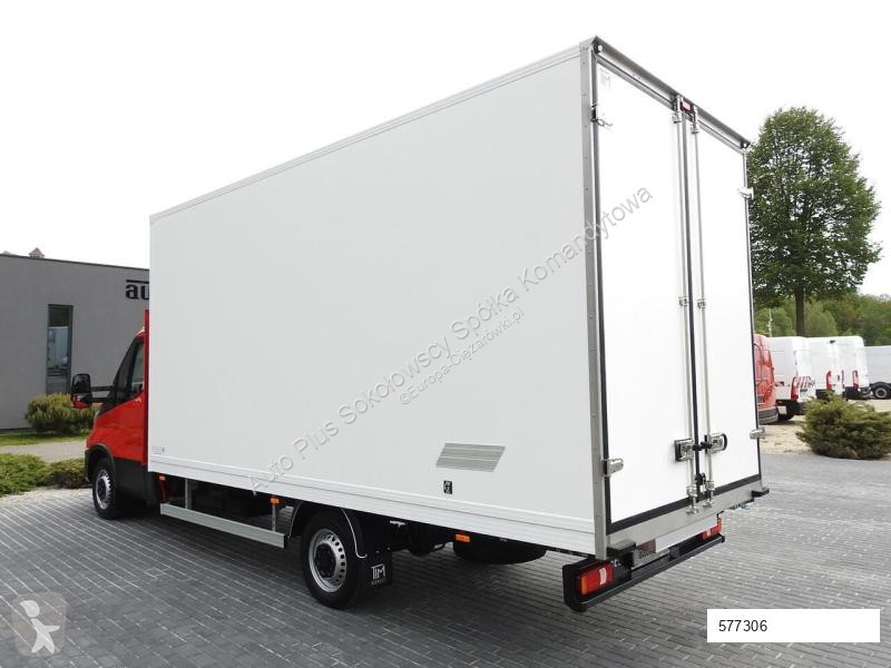 Kamion Iveco DAILY 35S18 NOWY KONTENER 10 PALET...