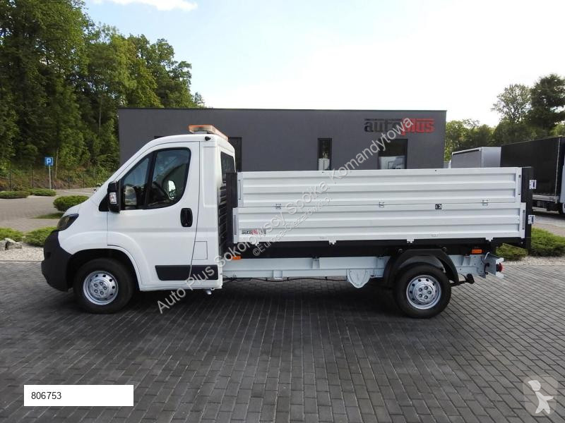 Véhicule utilitaire Peugeot BOXER WYWROTKA...