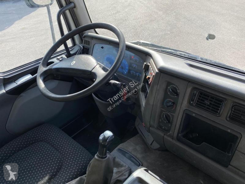 Kamion Renault 320