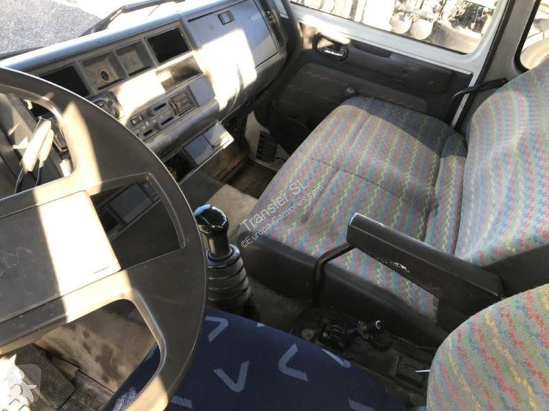 Kamion Renault 230