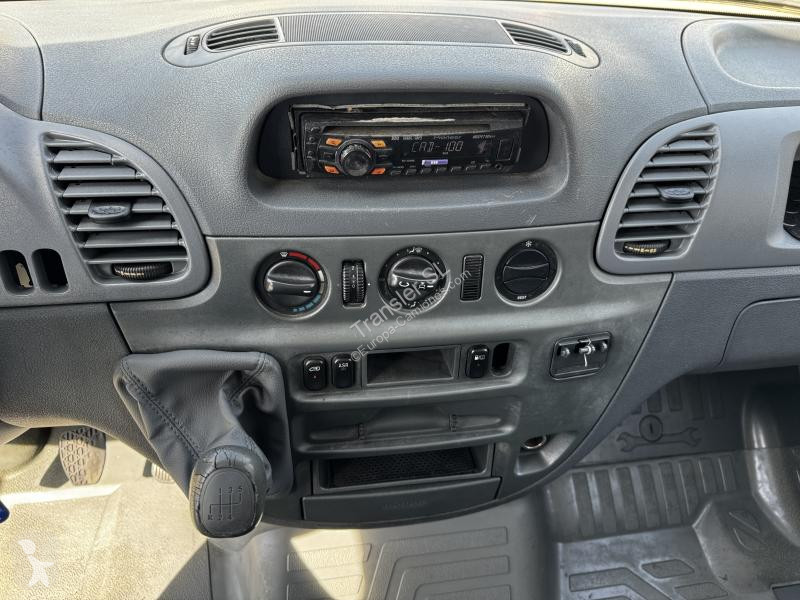 Užitkové vozidlo Mercedes  Citerna para ADBLUE