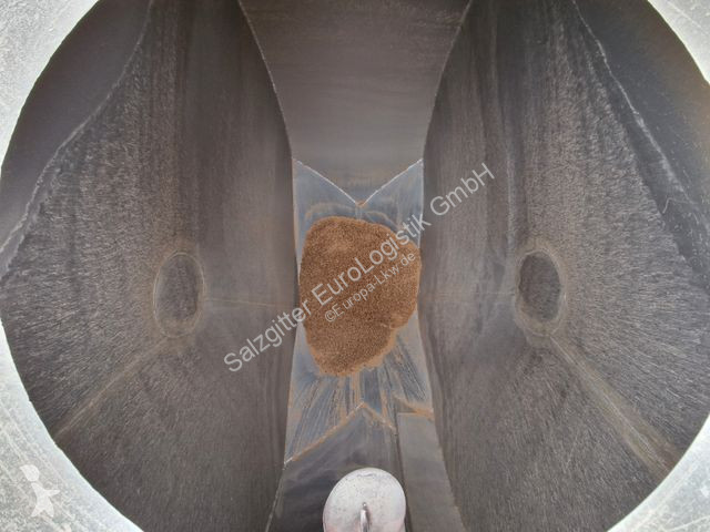 Kamion MAN 35.440 8X2-4 BL / SILO / 36m3...