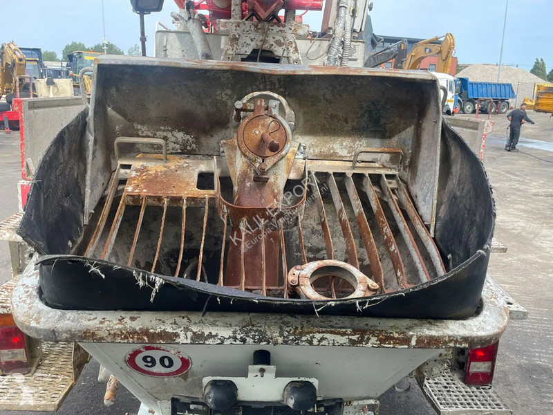 Camion Mercedes SK Concrete Pump Putzmeister 24...