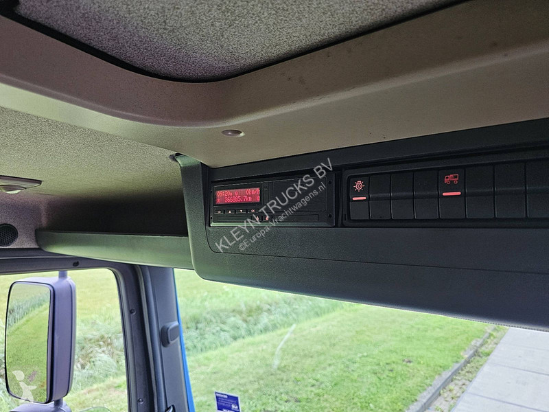 Kamion MAN 15.320  AIRCO WEBASTO LIFT