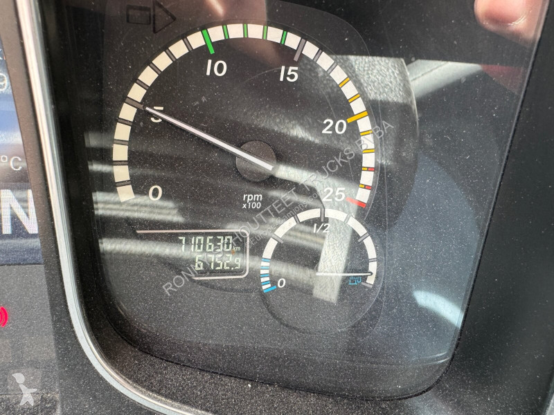 Kamion Mercedes Actros 2540 L 6x2 Actros 2540 L...