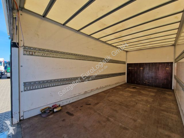 Kamion Iveco 75E16 / Ladebordwand / wenig KM