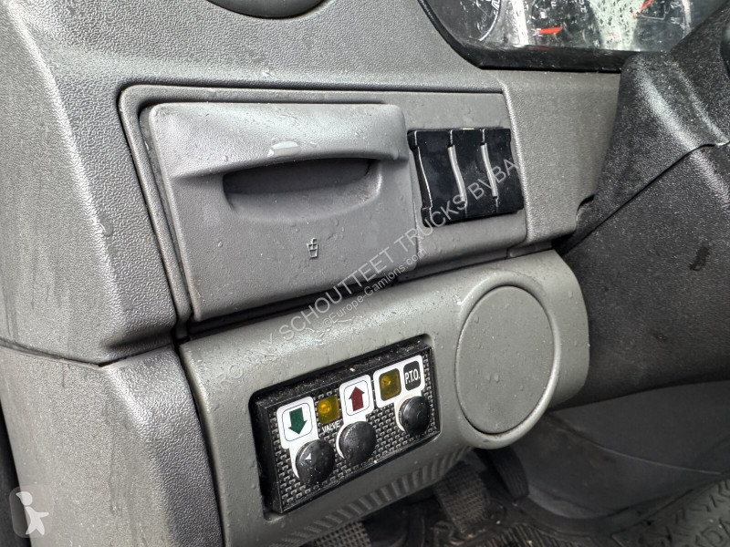Kamion Iveco Daily 70C14D 4x2 Doka Daily 70C14D...