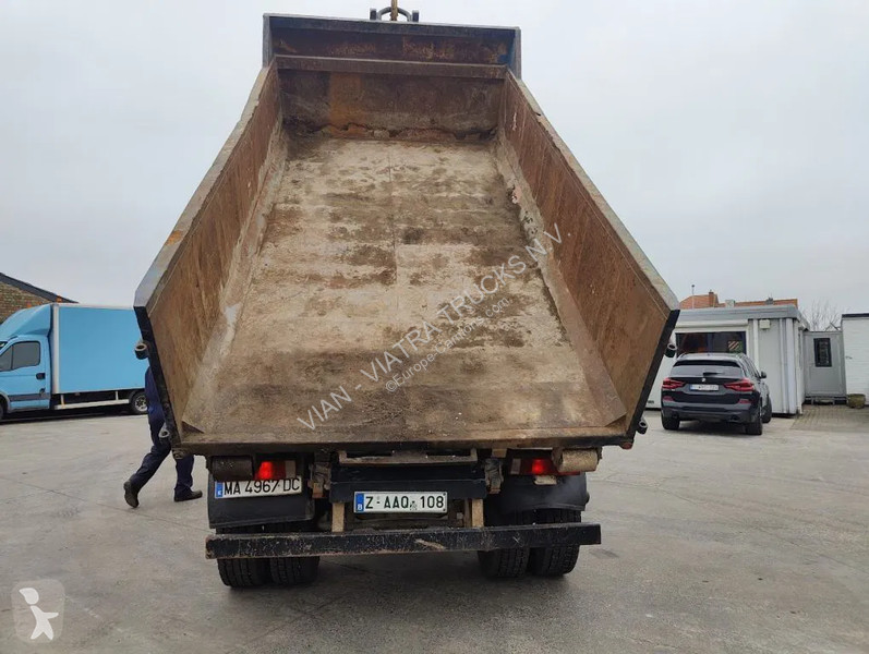 Camion Mercedes SK KIPPER / BENNE 6 ROUES