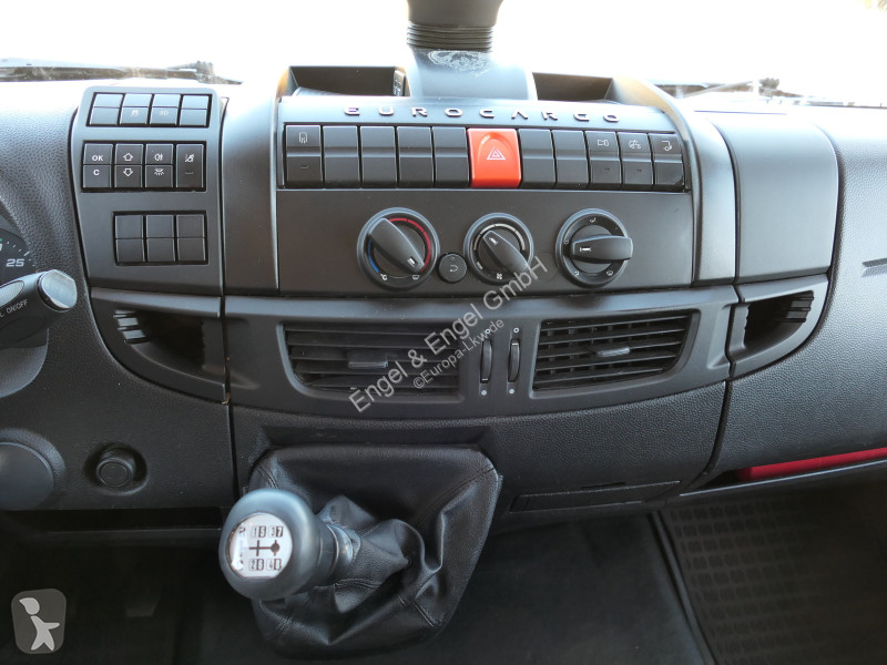 Camião Iveco EuroCargo ML 120 E 25 EURO-6 AHK...