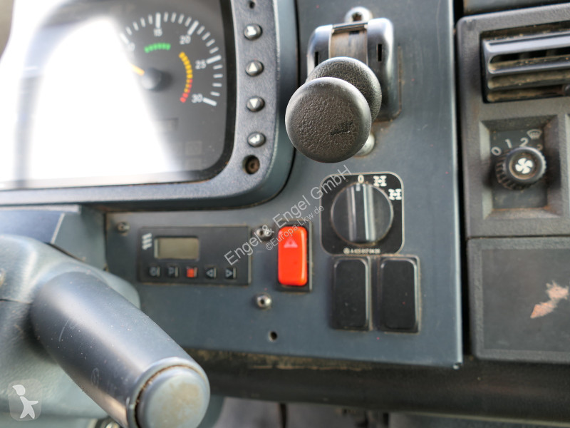 Camion Unimog U4000 437/25 DoKa AHK KLIMA...