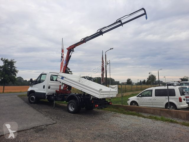 Camion Iveco 7C18 Kipper mit Kran * 4 x...