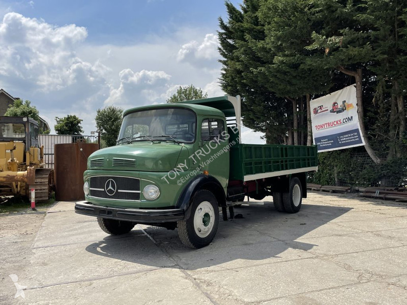 Kamion Mercedes 4X2 Tipper Manual Gear...