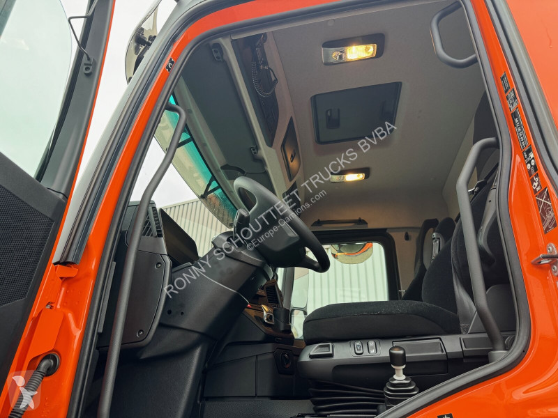 Kamion Mercedes Arocs 3248 K 8x4 Arocs 3248 K...