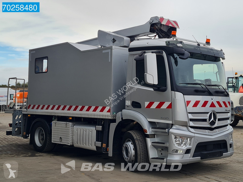 Camion Mercedes 1830 4X2 Hubarbeitsbühne 14.70m...