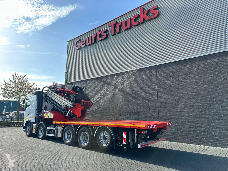 Camion Volvo 10X4 + FASSI F1650RAL.2.28 + JIB...