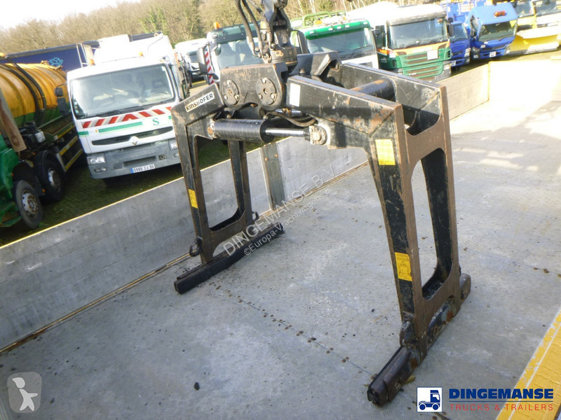 Camion Iveco 310 6x2 Euro 6 RHD + Atlas 105.2...