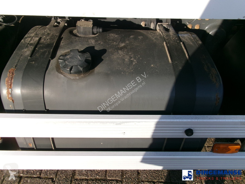 Kamion Renault 300 6x2 fuel tank 19 m3 / 5 comp...