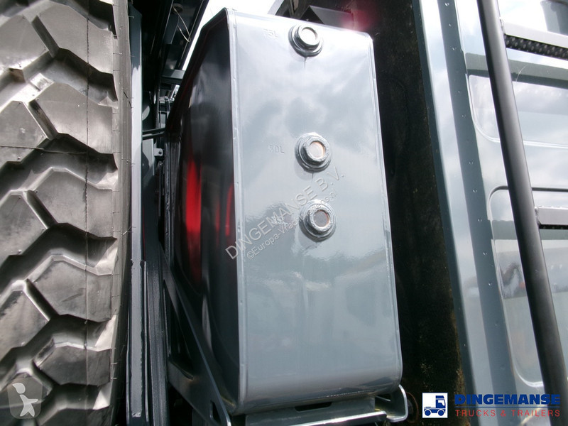 Camion MAN HX 18.330 4X4 RHD fuel tank 5.5 m3
