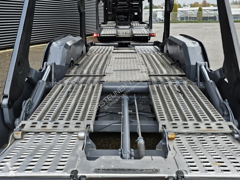 Camion Volvo FH500 / AUTOTRANSPORT / LOHR...